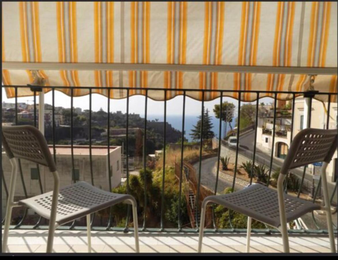 Vittoria Luxury Suite Vico Equense Exterior foto
