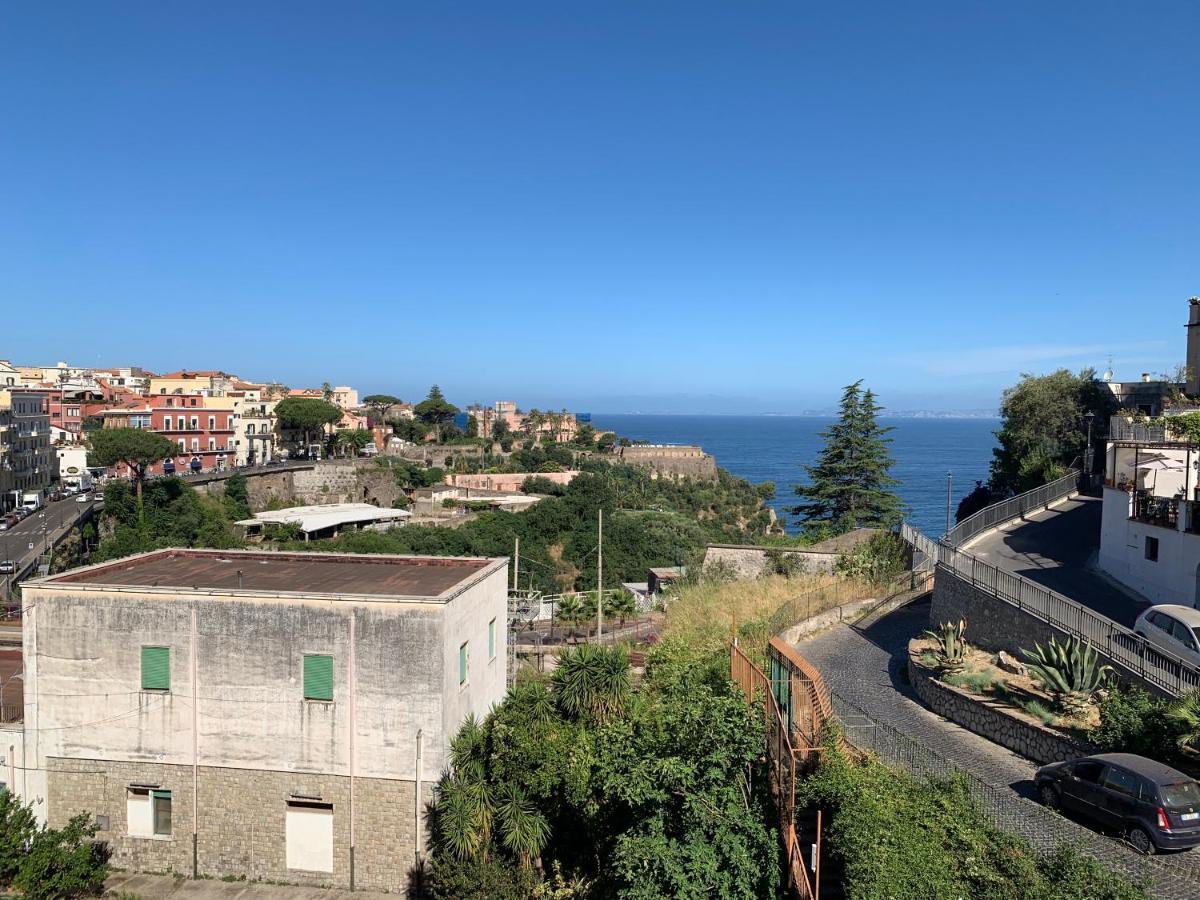Vittoria Luxury Suite Vico Equense Exterior foto