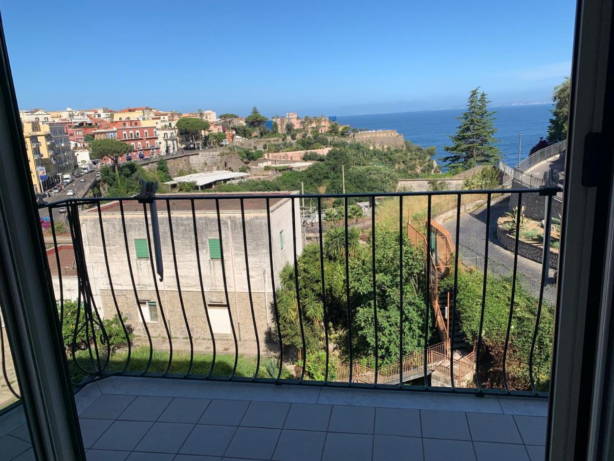 Vittoria Luxury Suite Vico Equense Exterior foto