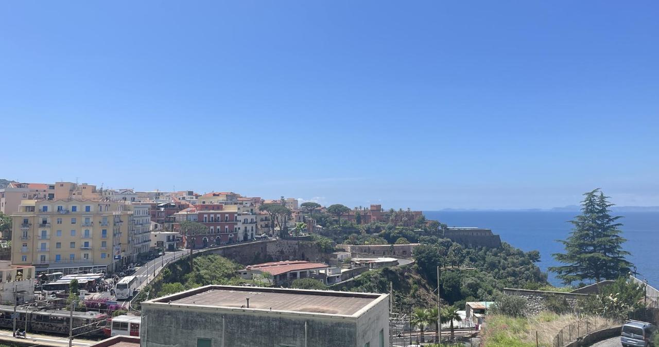 Vittoria Luxury Suite Vico Equense Exterior foto